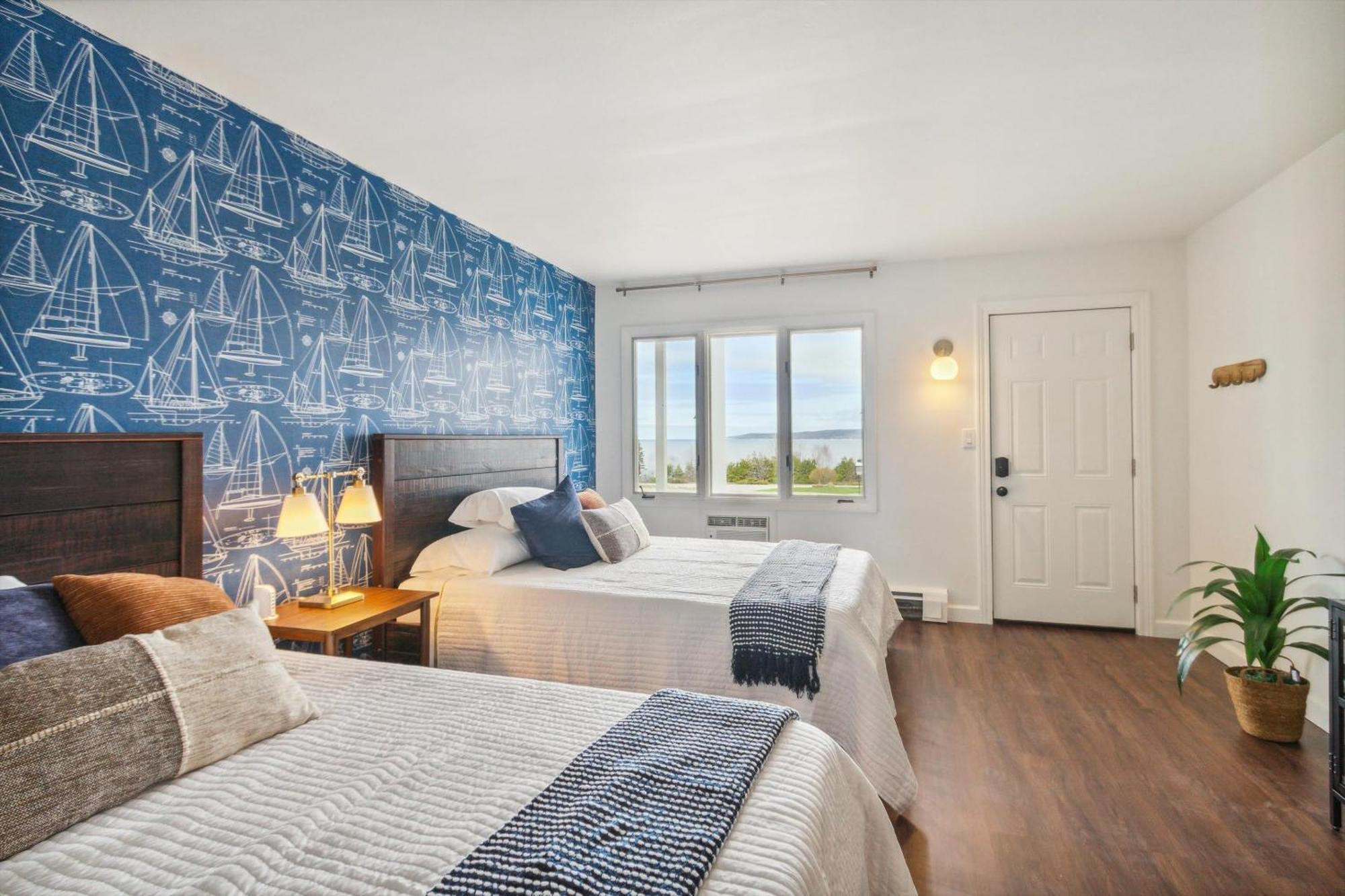 Self Check-In Lake Views Workspace 2 Queen Beds Villa Petoskey Luaran gambar